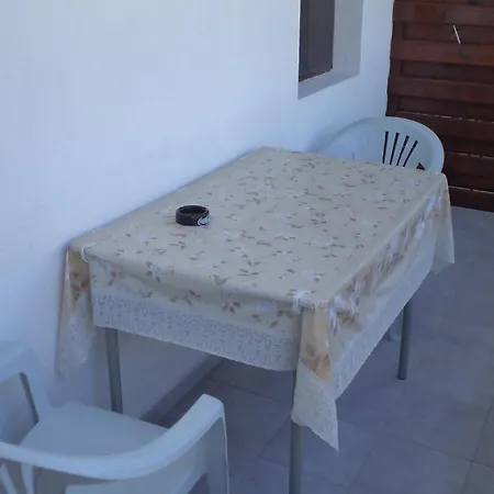 In Sunny Hill 3 דירה סוזופול