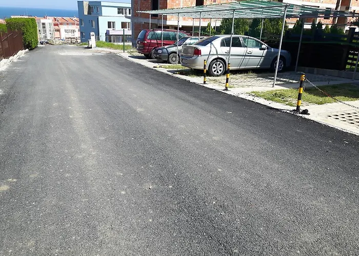 In Sunny Hill 3 Sozopol