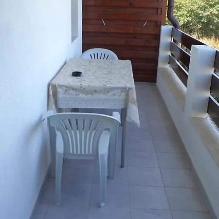Apartment In Sunny Hill 3