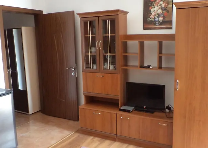 In Sunny Hill 3 Sozopol